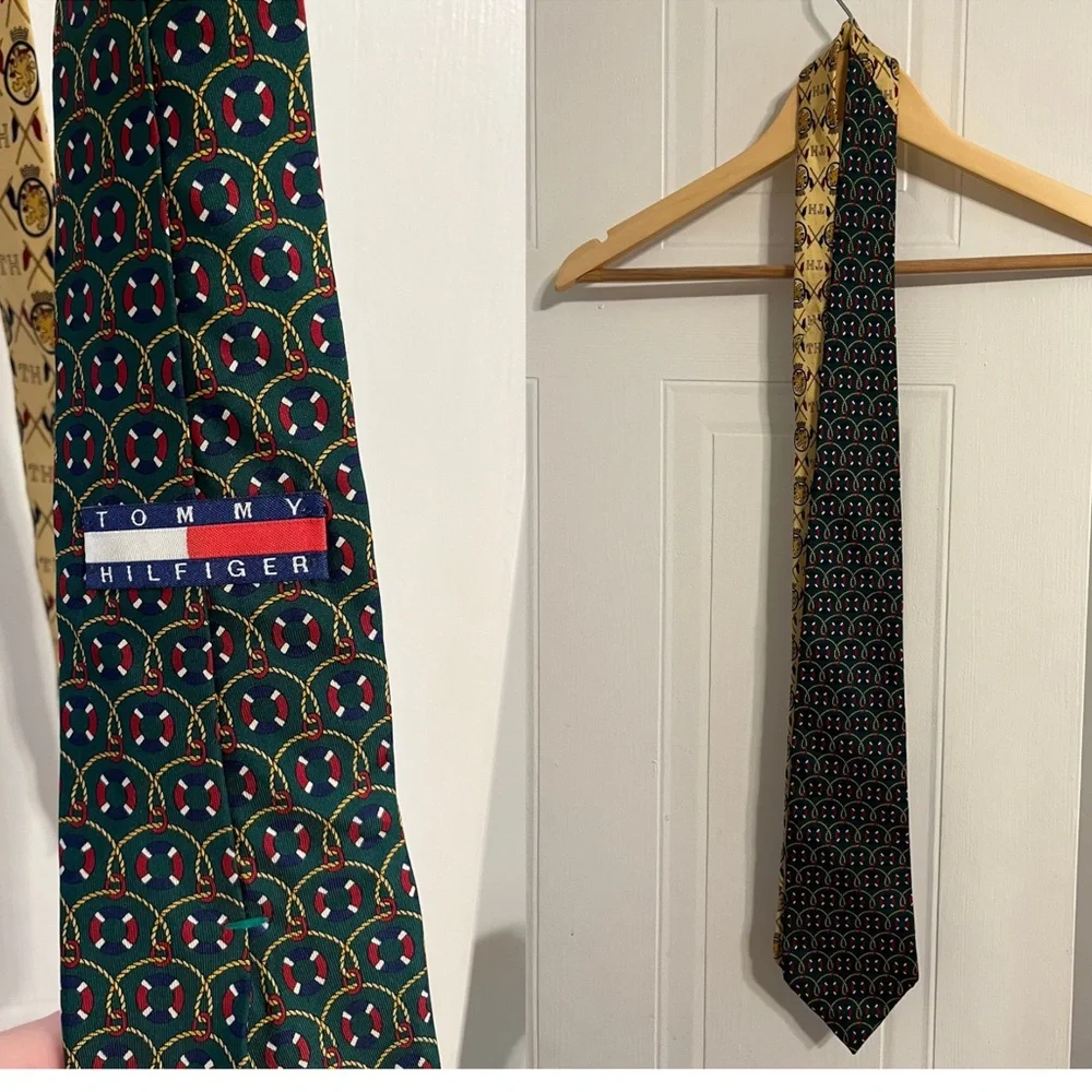 100% silk vintage Tommy Hilfiger nautical tie